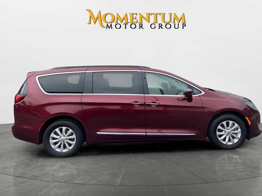 2017 Chrysler Pacifica Touring L — Minivan — 96,774 mi — Lancaster, SC