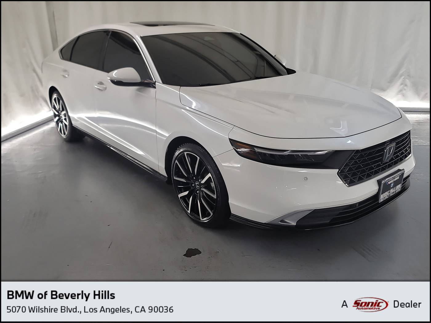 2023 Honda Accord Hybrid Touring — Sedan — 22,080 mi — Beverly Hills, CA