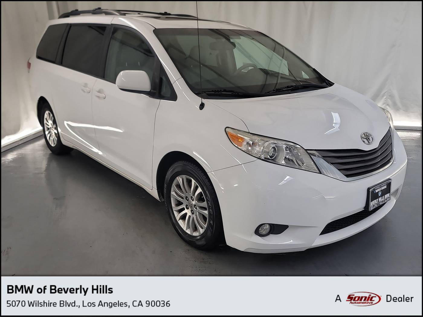 2014 Toyota Sienna XLE — Minivan — 166,538 mi — Beverly Hills, CA