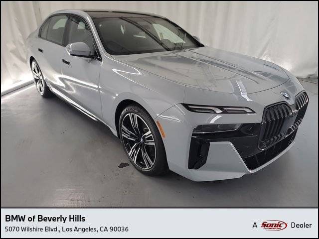 2025 BMW 7 Series 750e — Sedan — 352 mi — Beverly Hills, CA