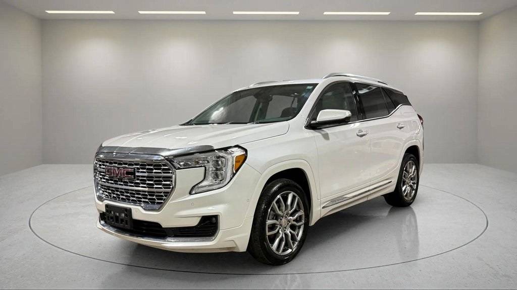 2022 GMC Terrain Denali — SUV — 25,573 mi — Waukesha, WI