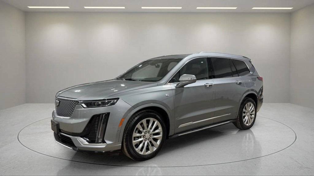 2023 Cadillac XT6 Premium Luxury — SUV — 1,816 mi — Waukesha, WI