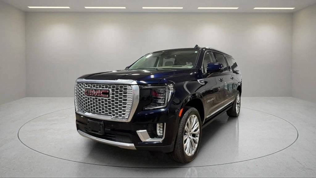 2024 GMC Yukon Denali — SUV — 42,383 mi — Waukesha, WI