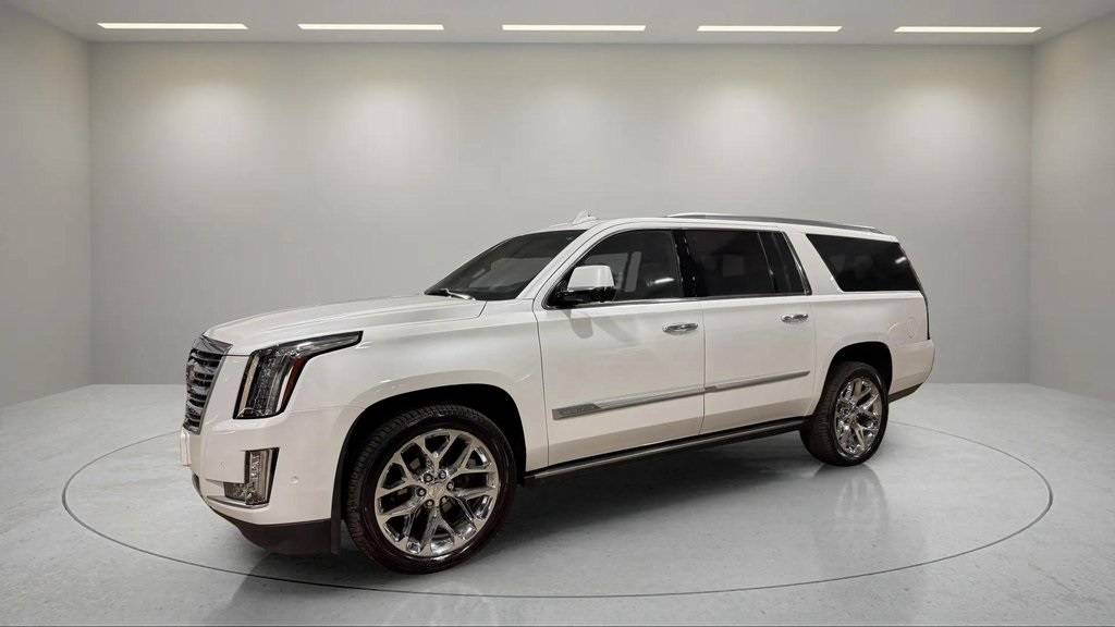 2020 Cadillac Escalade Platinum — SUV — 48,813 mi — Waukesha, WI