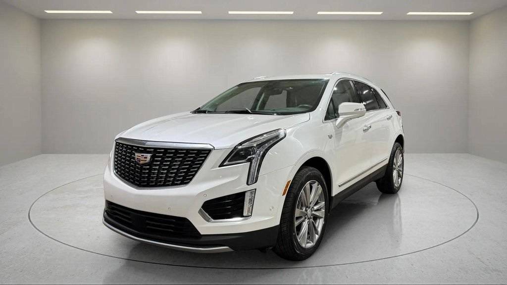 2023 Cadillac XT5 Premium Luxury — SUV — 40,738 mi — Waukesha, WI