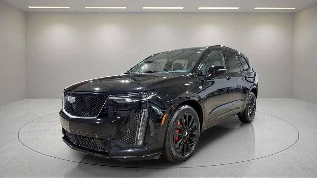 2023 Cadillac XT6 Sport — SUV — 15,343 mi — Waukesha, WI