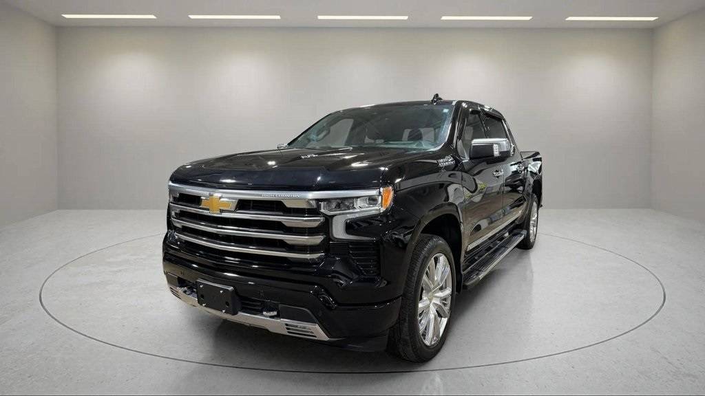 2023 Chevrolet Silverado 1500 High Country — Pickup Truck — 16,074 mi — Waukesha, WI
