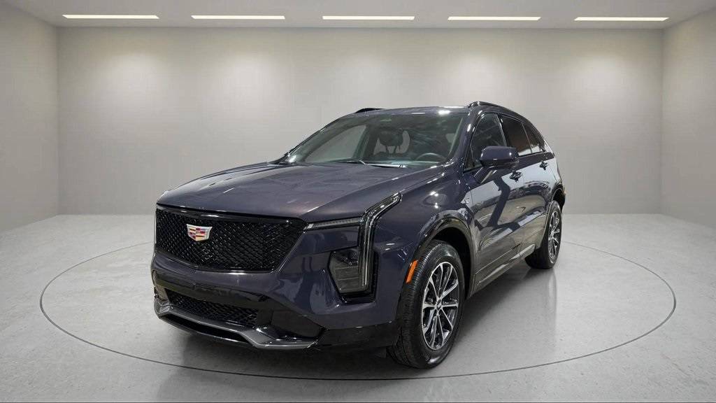 2024 Cadillac XT4 Sport — SUV — 6,156 mi — Waukesha, WI