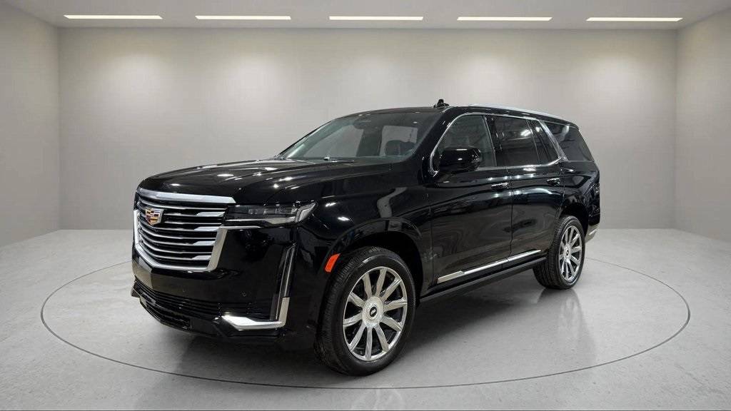 2023 Cadillac Escalade Premium Luxury Platinum — SUV — 2,709 mi — Waukesha, WI