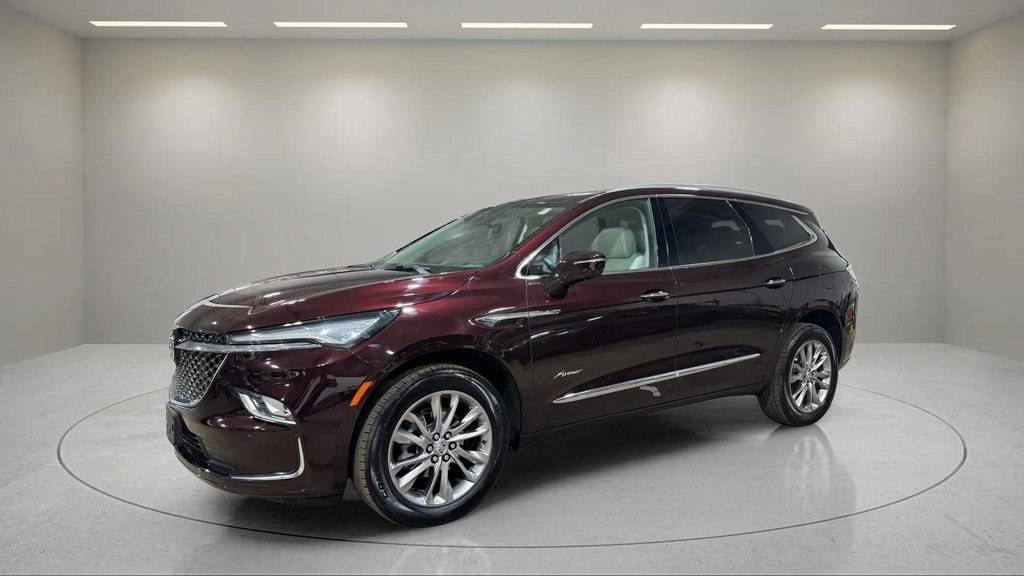 2023 Buick Enclave Avenir — SUV — 20,172 mi — Waukesha, WI