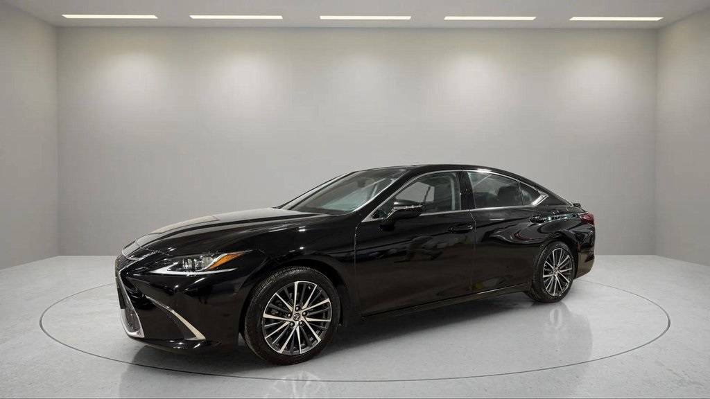 2022 Lexus ES ES 350 — Sedan — 42,677 mi — Waukesha, WI
