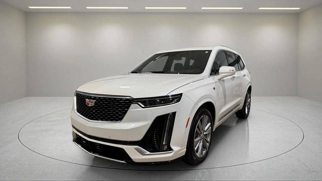 2024 Cadillac XT6 Premium Luxury — SUV — 9,466 mi — Waukesha, WI