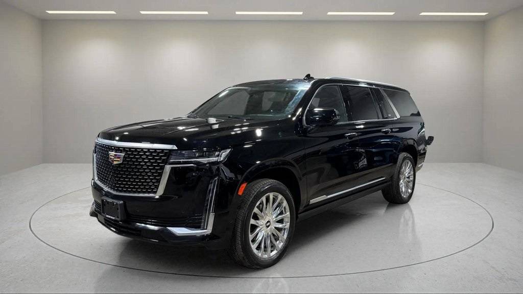 2022 Cadillac Escalade Premium Luxury — SUV — 36,988 mi — Waukesha, WI