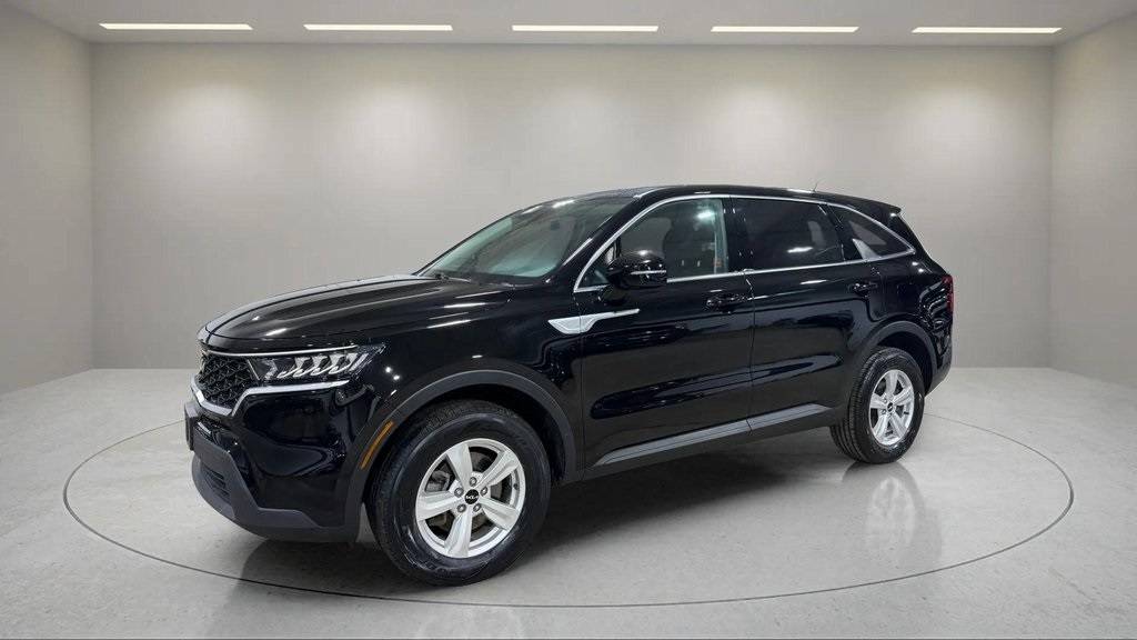 2022 Kia Sorento LX — SUV — 57,795 mi — Waukesha, WI