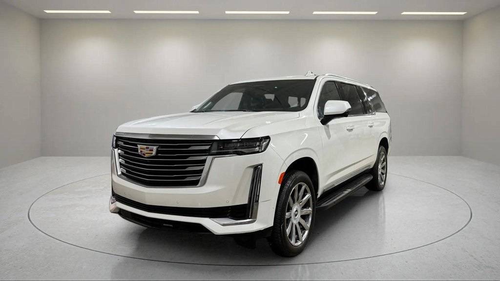 2023 Cadillac Escalade Premium Luxury Platinum — SUV — 5,588 mi — Waukesha, WI