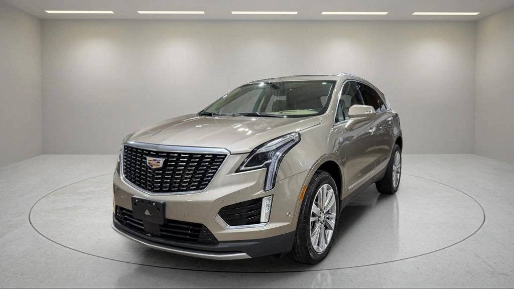 2023 Cadillac XT5 Premium Luxury — SUV — 35,425 mi — Waukesha, WI