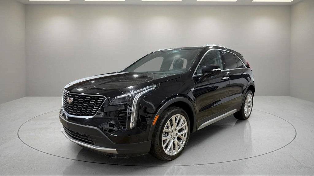 2022 Cadillac XT4 Premium Luxury — SUV — 8,758 mi — Waukesha, WI