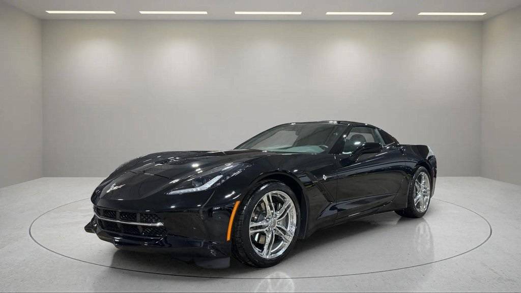 2016 Chevrolet Corvette 1LT — Coupe — 4,566 mi — Waukesha, WI