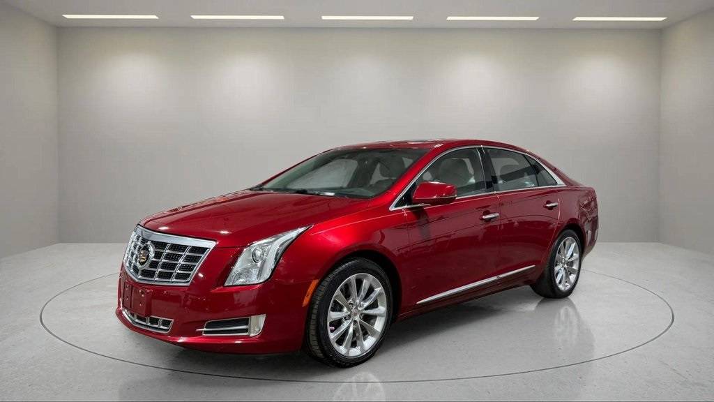 2013 Cadillac XTS Premium — Sedan — 92,495 mi — Waukesha, WI