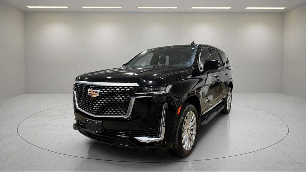 2023 Cadillac Escalade Premium Luxury — SUV — 10,292 mi — Waukesha, WI