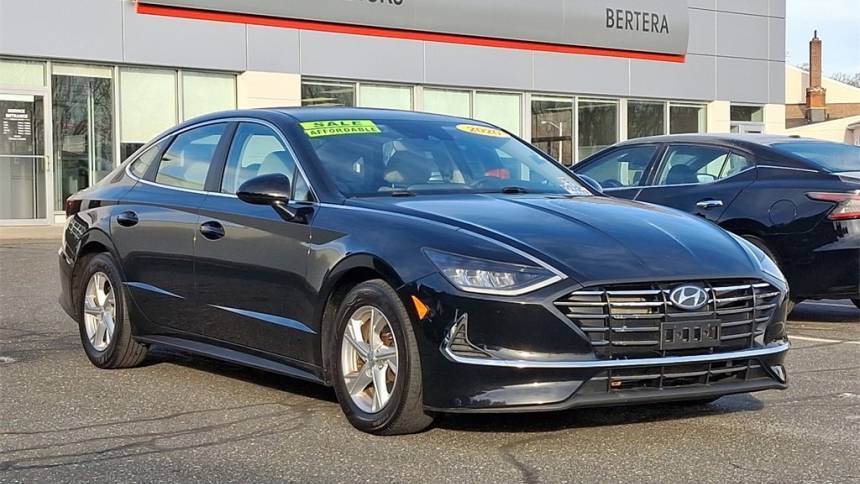 2020 Hyundai Sonata SE — Sedan — 64,925 mi — West Springfield, MA