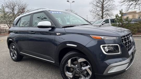 2024 Hyundai Venue Limited — SUV — 3,042 mi — Paramus, NJ
