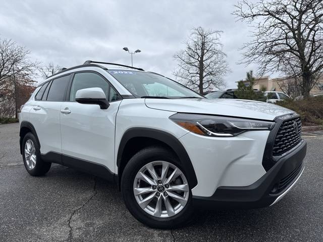 2022 Toyota Corolla Cross LE — SUV — 28,310 mi — Paramus, NJ