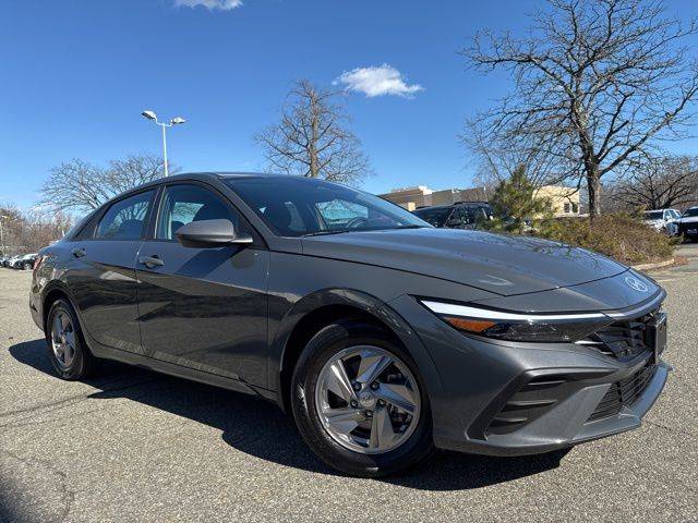 2025 Hyundai Elantra SE — Sedan — 3,019 mi — Paramus, NJ