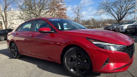 2022 Hyundai Elantra SEL — Sedan — 32,182 mi — Paramus, NJ