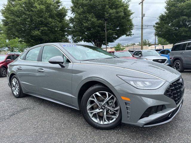 2022 Hyundai Sonata SEL — Sedan — 20,483 mi — Paramus, NJ