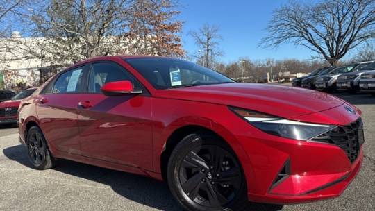 2022 Hyundai Elantra SEL — Sedan — 13,998 mi — Paramus, NJ