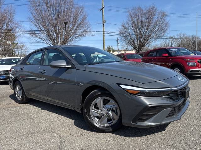2025 Hyundai Elantra SE — Sedan — 3,021 mi — Paramus, NJ