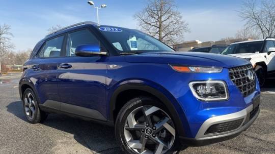 2023 Hyundai Venue Limited — SUV — 21,819 mi — Paramus, NJ