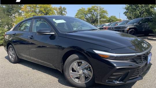 2025 Hyundai Elantra SE — Sedan — 3,057 mi — Paramus, NJ
