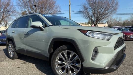 2019 Toyota RAV4 XLE Premium — SUV — 32,960 mi — Paramus, NJ