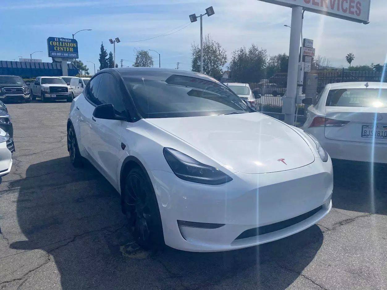 2023 Tesla Model Y Performance — SUV — 20,197 mi — El Monte, CA