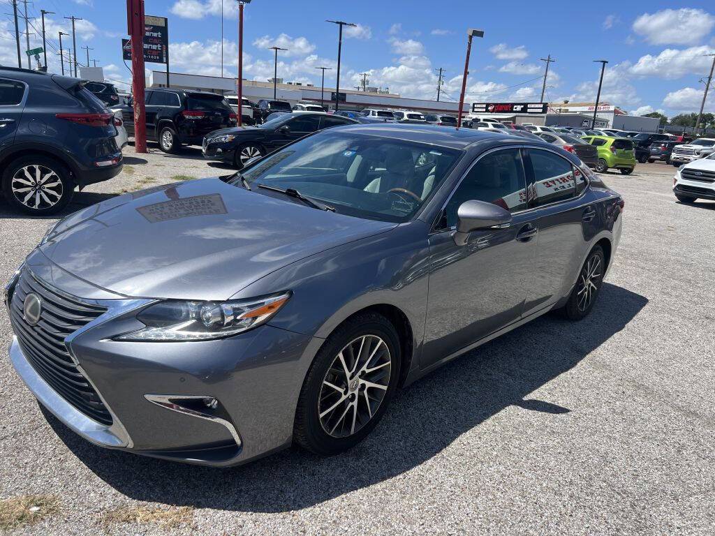 2016 Lexus ES 350 Base