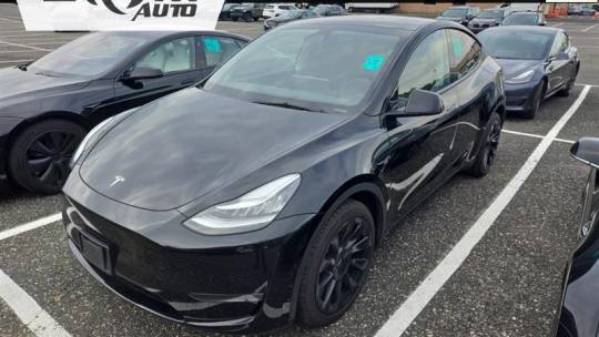 2022 Tesla Model Y Long Range — SUV — 28,749 mi — Dumfries, VA