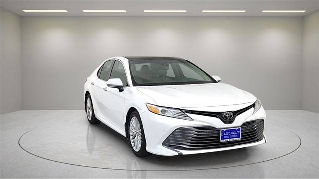 2018 Toyota Camry LE — Sedan — 23,276 mi — Irving, TX