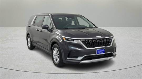 2023 Kia Carnival LXS — Minivan — 21,806 mi — Irving, TX