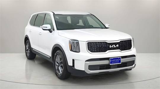 2023 Kia Telluride LX — SUV — 30,401 mi — Irving, TX