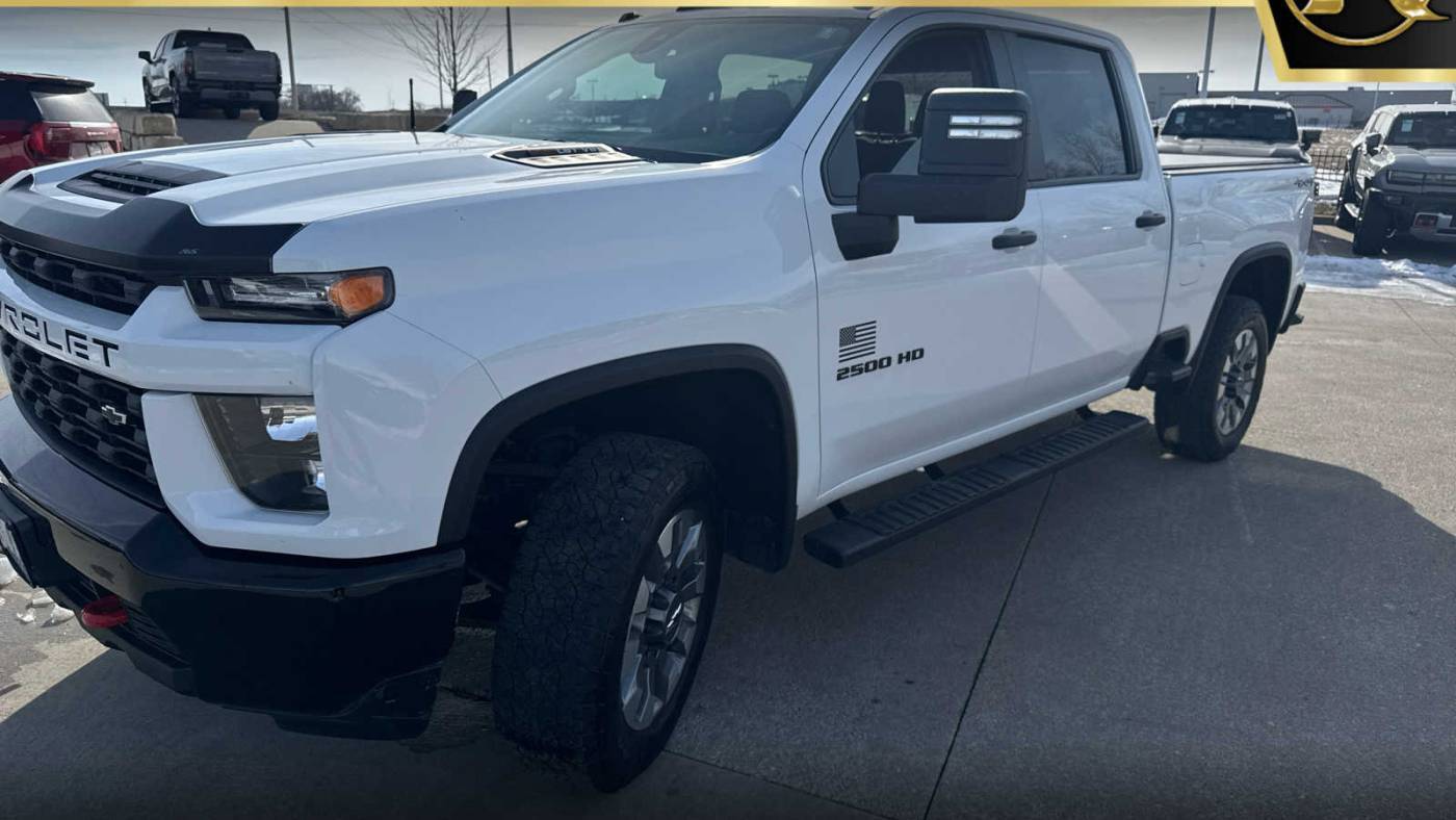 2022 Chevrolet Silverado 2500HD Custom — Pickup Truck — 23,939 mi — Kansas City, MO