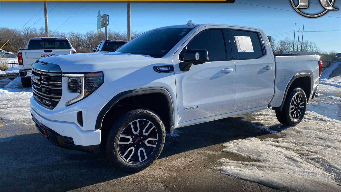 2023 GMC Sierra 1500 AT4 — Pickup Truck — 31,241 mi — Kansas City, MO