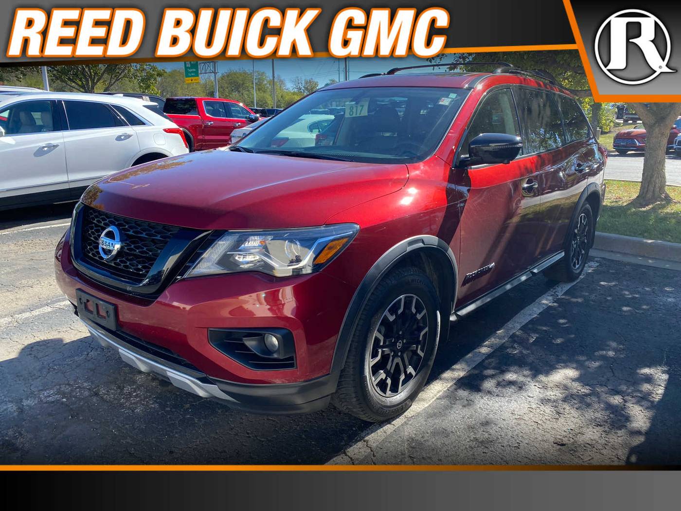 2019 Nissan Pathfinder SL — SUV — 106,035 mi — Kansas City, MO