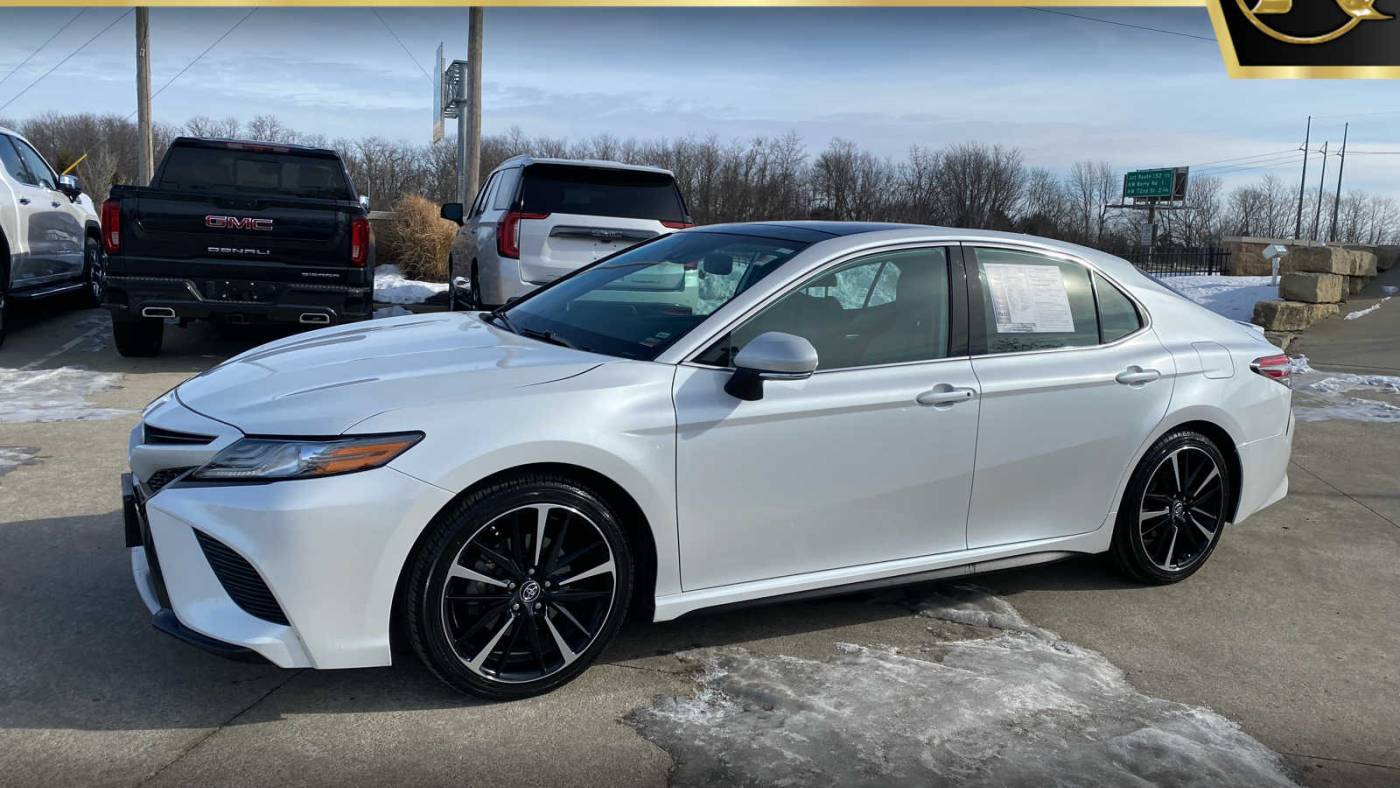 2019 Toyota Camry XSE — Sedan — 57,333 mi — Kansas City, MO