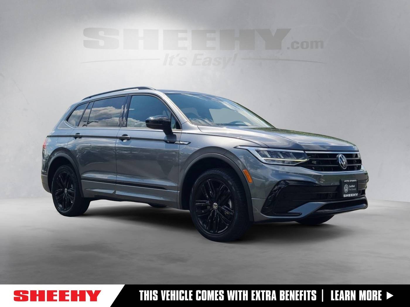 2022 Volkswagen Tiguan SE R-Line Black — SUV — 38,029 mi — Springfield, VA