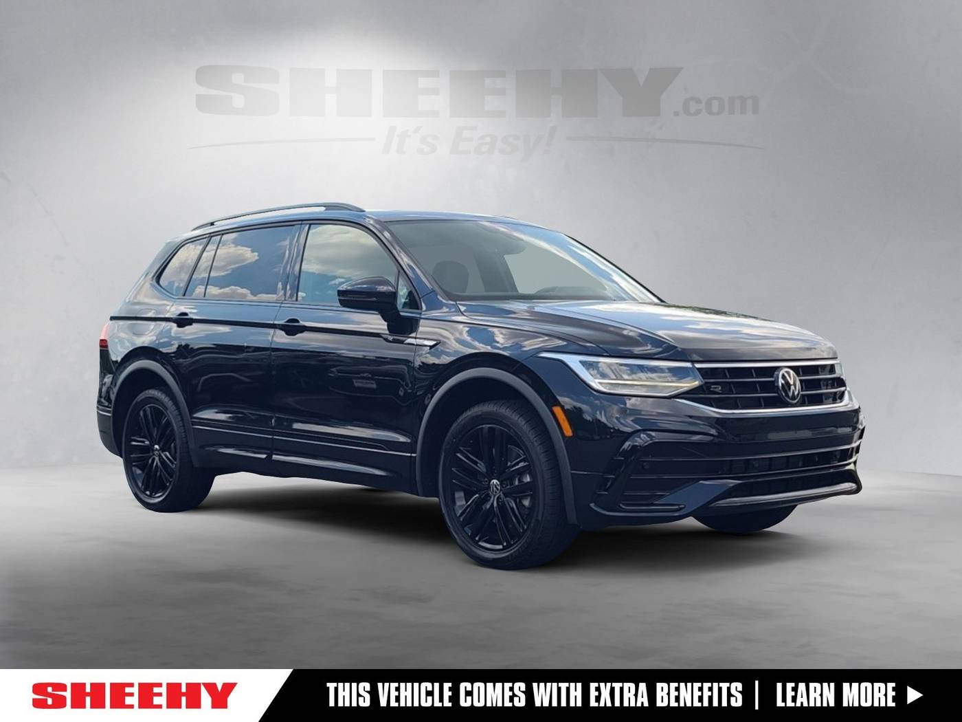 2022 Volkswagen Tiguan SE R-Line Black — SUV — 36,838 mi — Springfield, VA