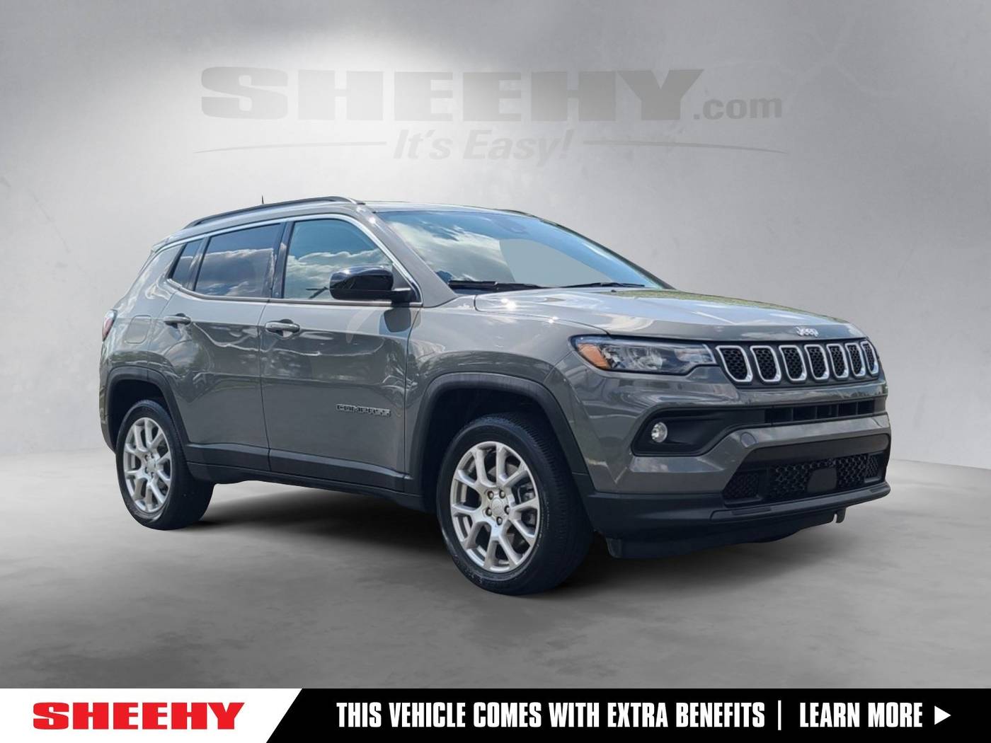 2023 Jeep Compass Latitude Lux — SUV — 25,988 mi — Springfield, VA