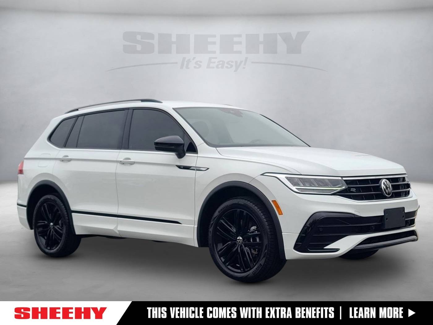 2022 Volkswagen Tiguan SE R-Line Black — SUV — 40,895 mi — Springfield, VA