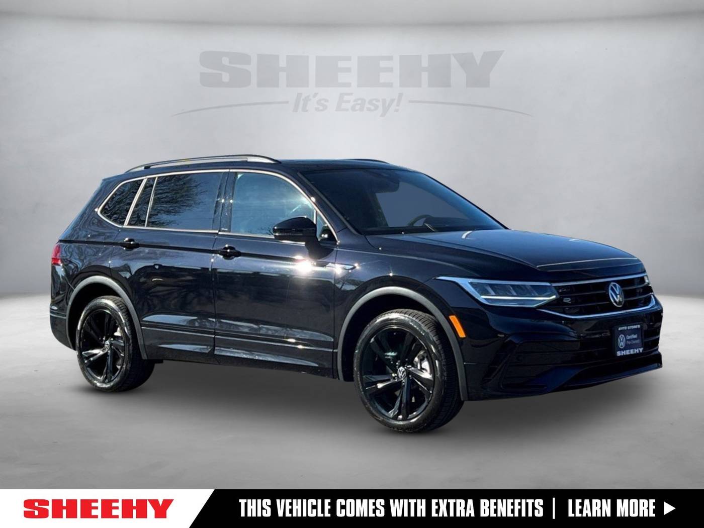 2023 Volkswagen Tiguan SE R-Line Black — SUV — 11,284 mi — Springfield, VA